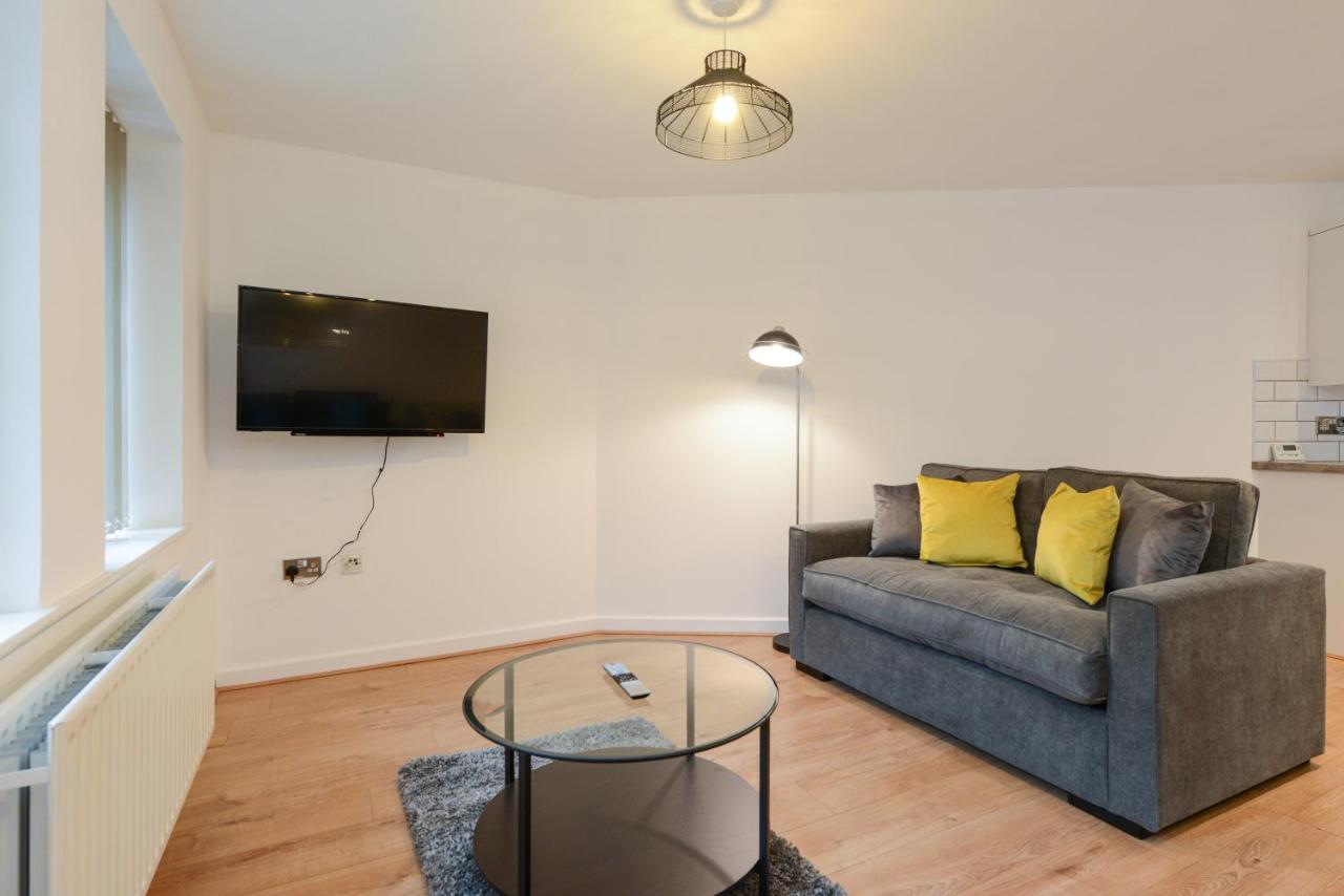 The Zone - Vibrant City Centre Apartment *